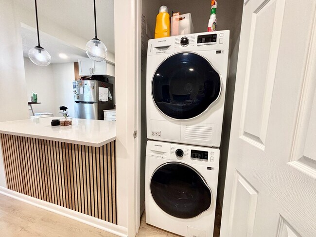 Building Photo - Westport Landings