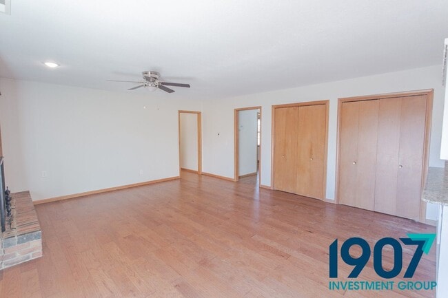 Building Photo - 120 Platt Ln