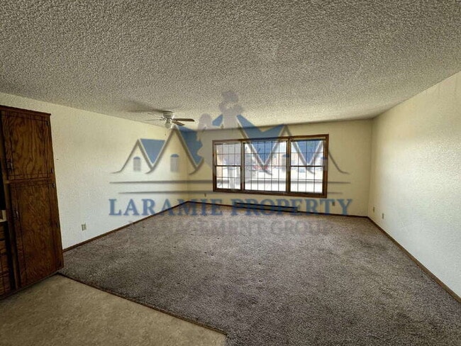 Building Photo - 1711 Fetterman Dr