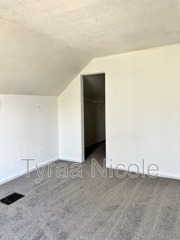 Building Photo - 22241 Lyndon St