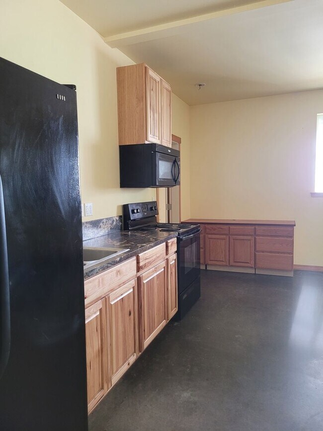 4660 Street Duplex 4660 St Port Townsend WA 98368