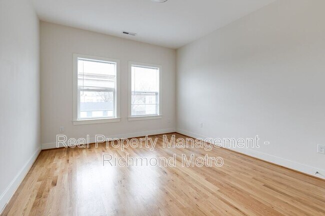 Building Photo - 1322 McDonough St