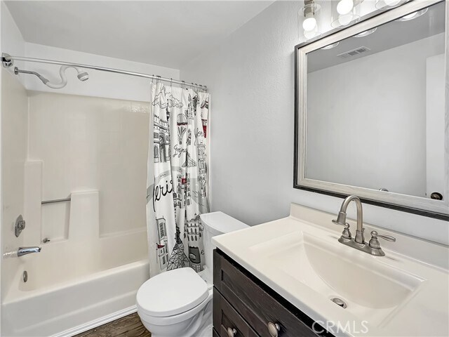 Building Photo - 24412 Lantern Hill Dr