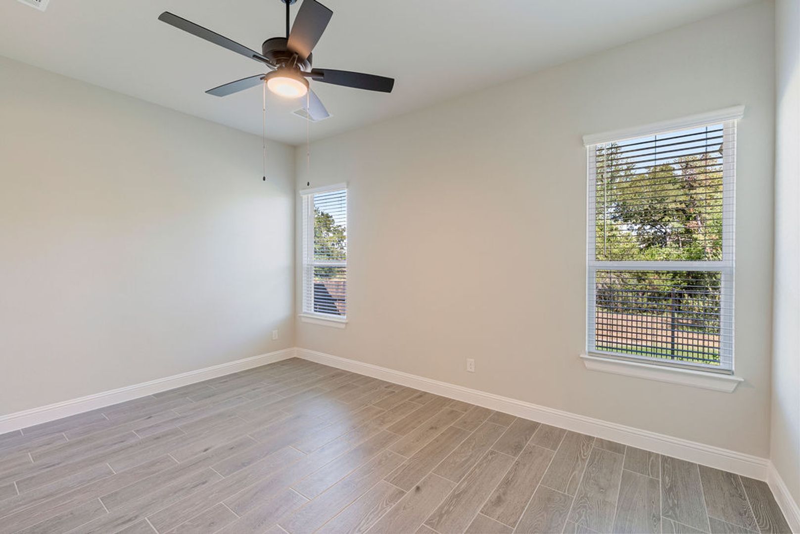 Building Photo - 601 C-Bar Ranch Trl