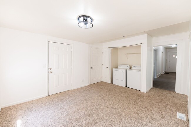 Building Photo - Move-In Ready 4BR Home with Large Backyard