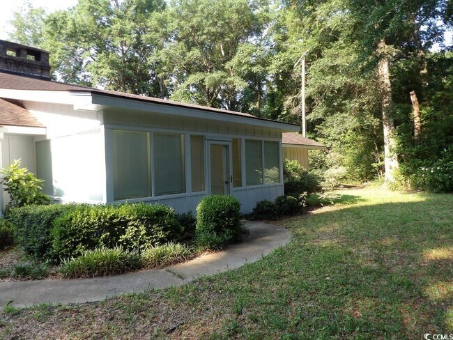 Building Photo - 254 Evergreen Ln