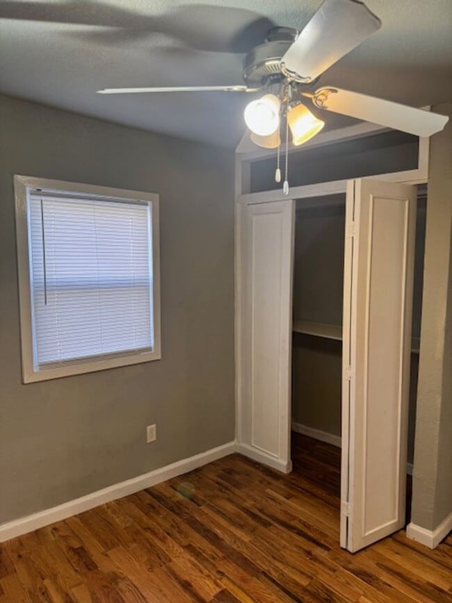 Building Photo - 2 BR 1 BA House for RENT