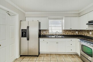 Building Photo - 8727 N 50th St