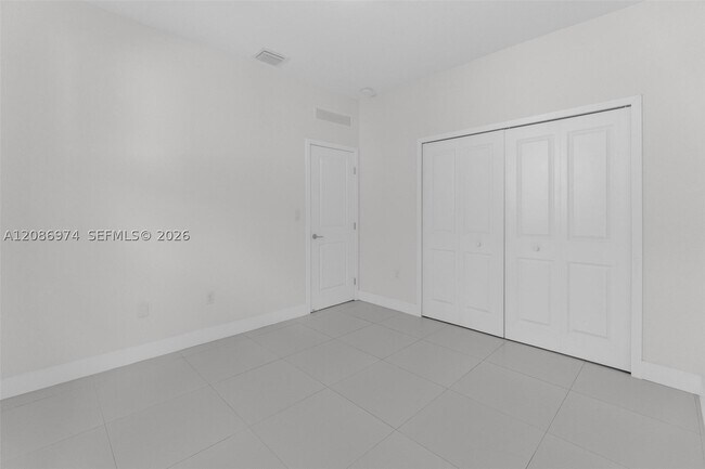 Building Photo - 19447 SW 124th Ave