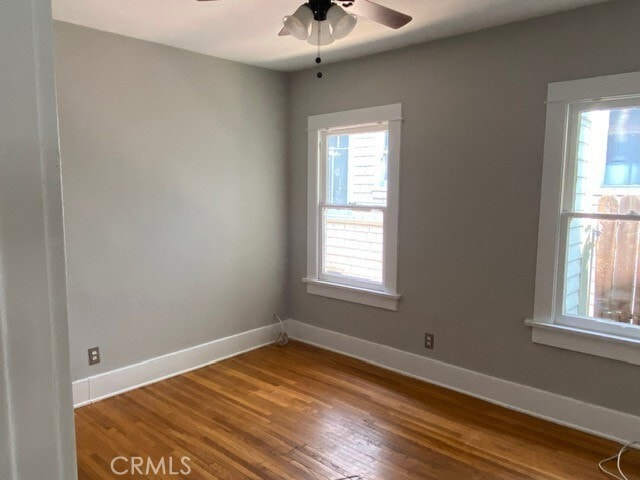 Building Photo - 128 W Brookdale Pl