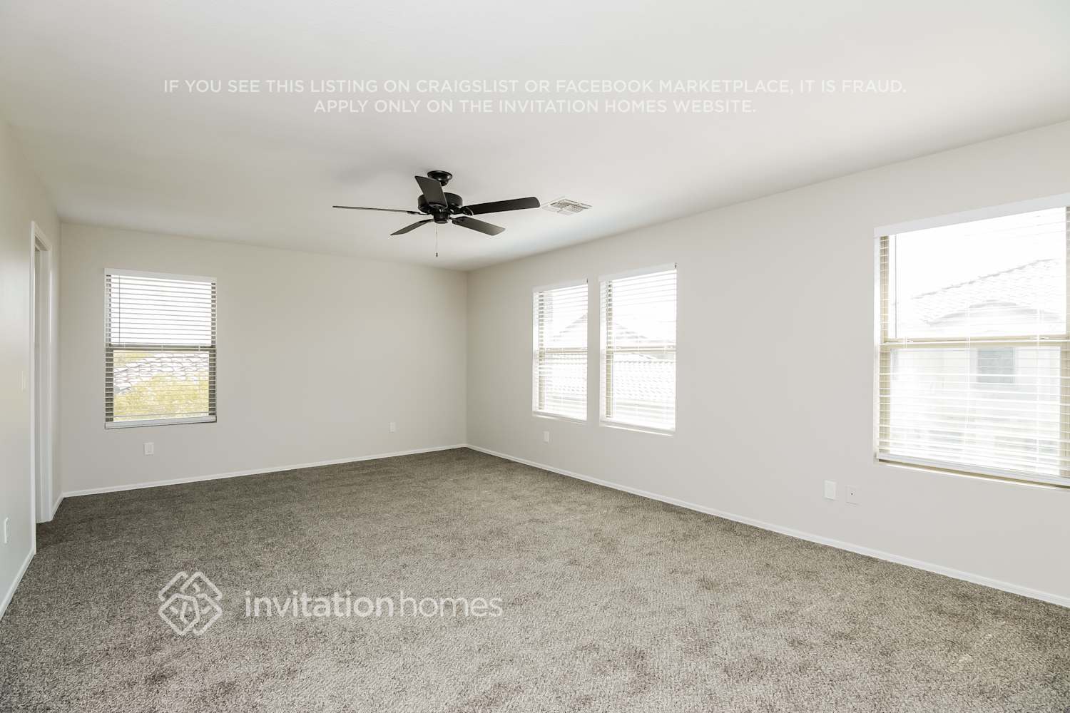 Building Photo - 3642 E Constitution Dr