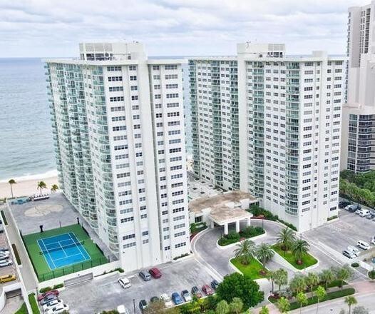 Building Photo - 3400 Galt Ocean Dr