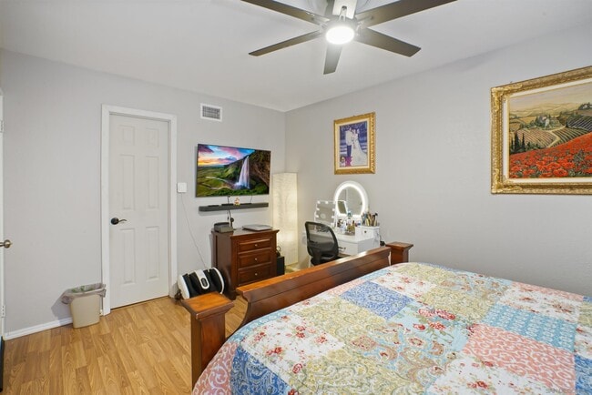 Building Photo - 1286 Waxwing Ln