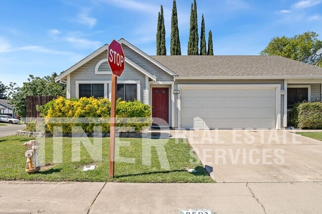 Building Photo - 8501 Yellowtail Way