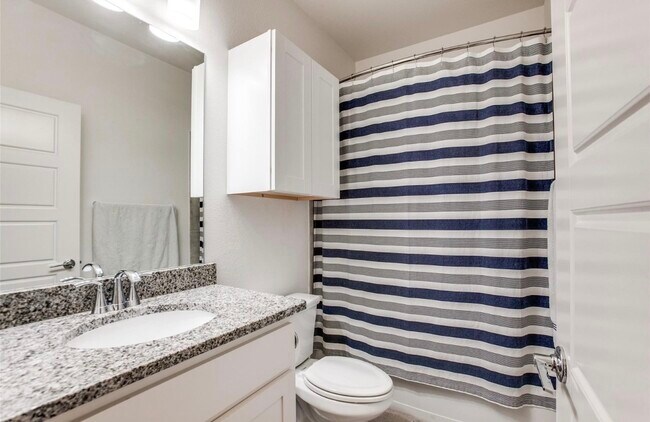 Building Photo - 7859 Verona Pl