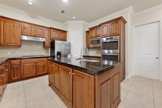 Building Photo - 14447 Kingston Cove Ln