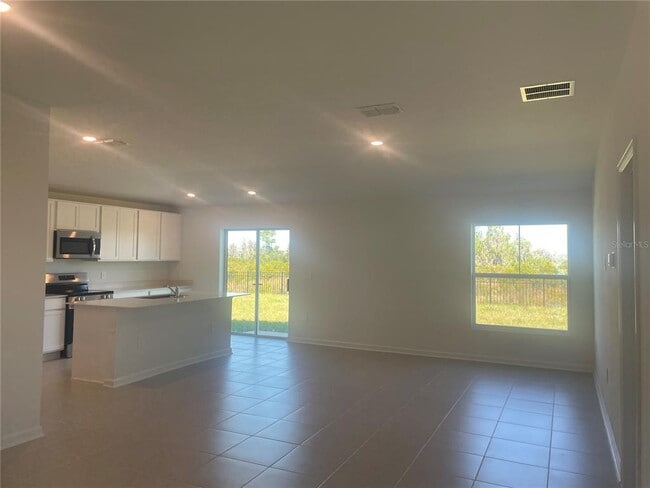 Building Photo - 3480 Chinotto Dr