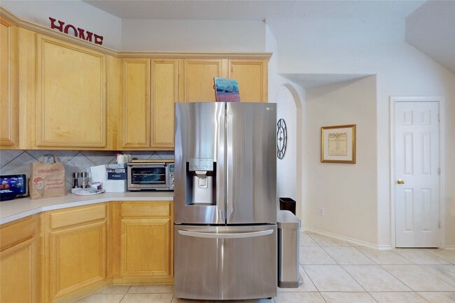 Building Photo - 174 Queenscliff Ct