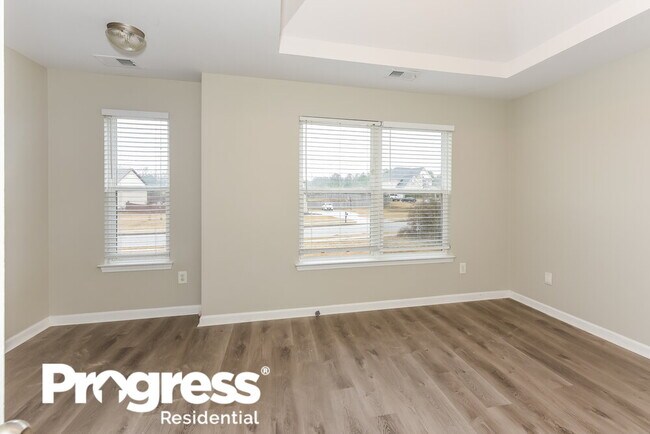 Building Photo - 511 Trousseau Ln