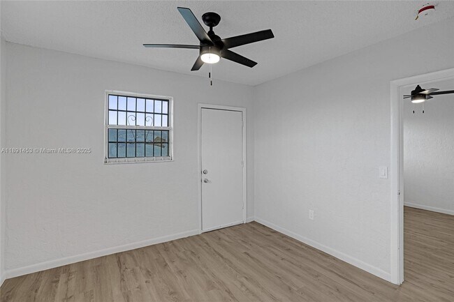 Building Photo - 14100 NW 24th Ct