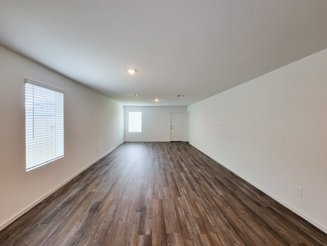 Building Photo - 14316 Leafy Willow Dr