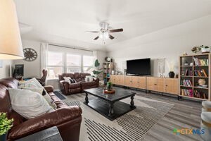 Building Photo - 7807 Zircon Dr