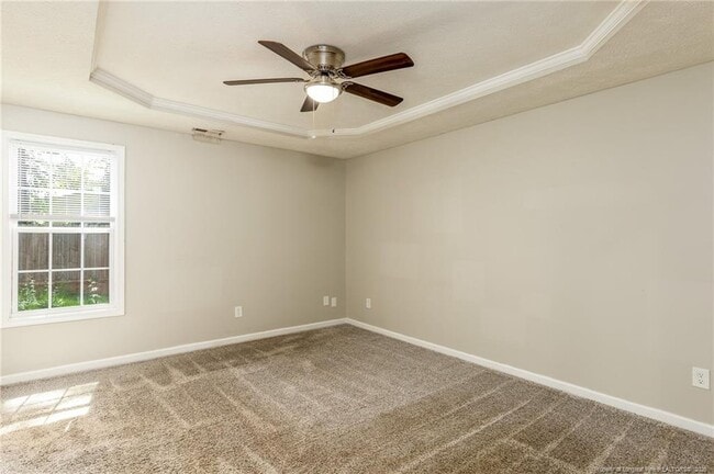 Building Photo - 300 Pageant Ct