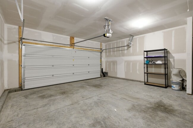 Building Photo - 3707 Clementine Ln