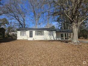 Building Photo - Remodel single family