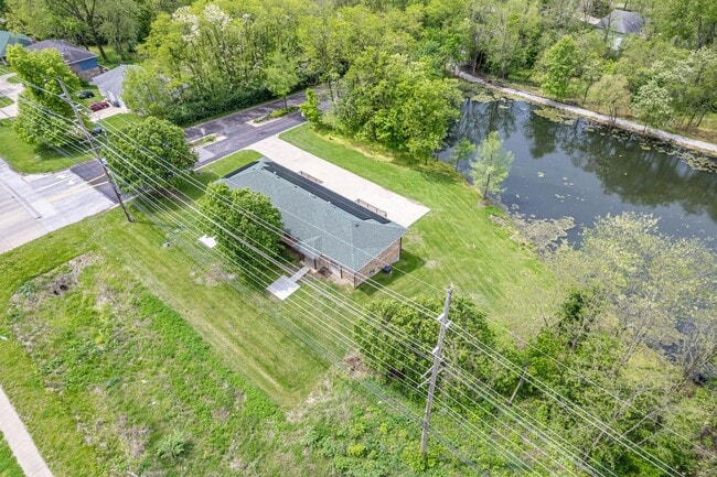 Building Photo - GEORGETOWN Duplex - SW Columbia – 3 Bed, 3...