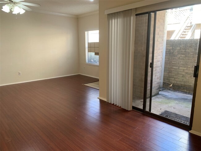 Building Photo - 2710 Grants Lake Blvd