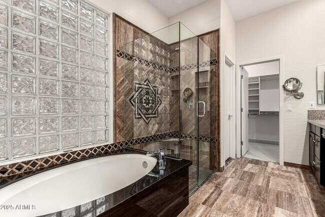 Building Photo - 15211 E Staghorn Dr