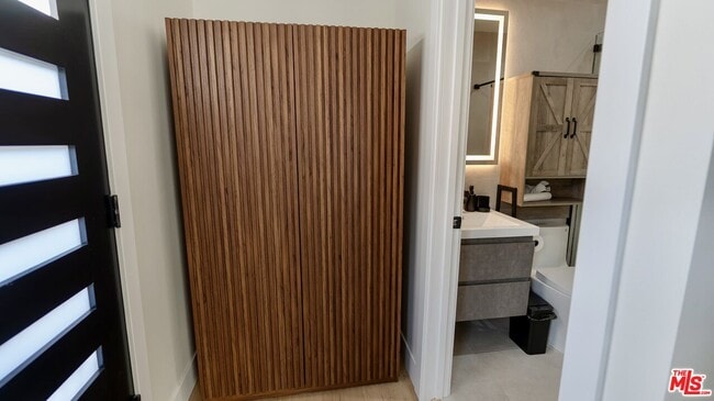 Building Photo - 22454 Dolorosa St