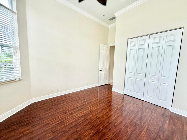 Building Photo - 9656 Cobblestone Creek Dr