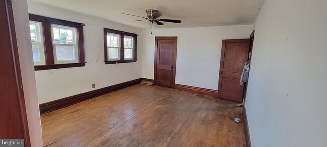 Building Photo - 1301 13th St