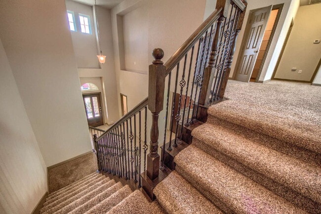 Building Photo - ****Go Big, Then Come Home to Comfort and Style!****