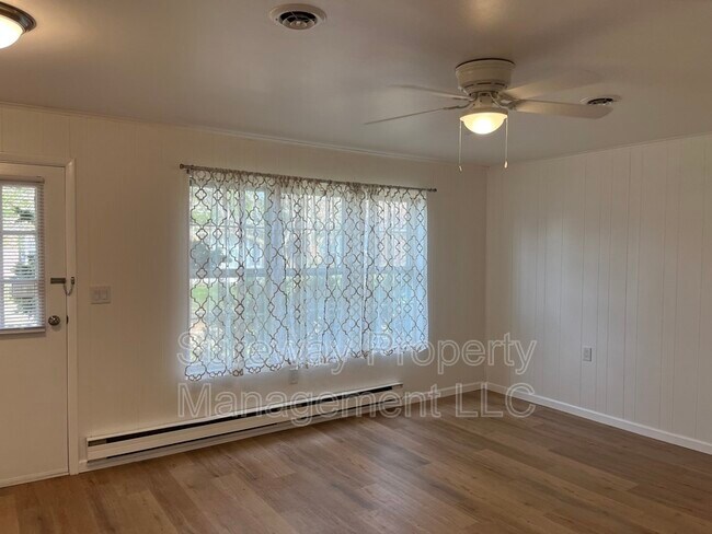 Building Photo - 134A Buckingham Dr