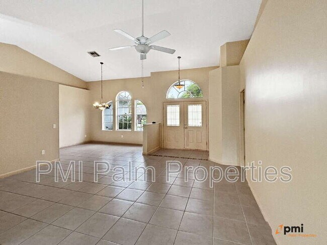 Building Photo - 2820 SE Melaleuca Blvd