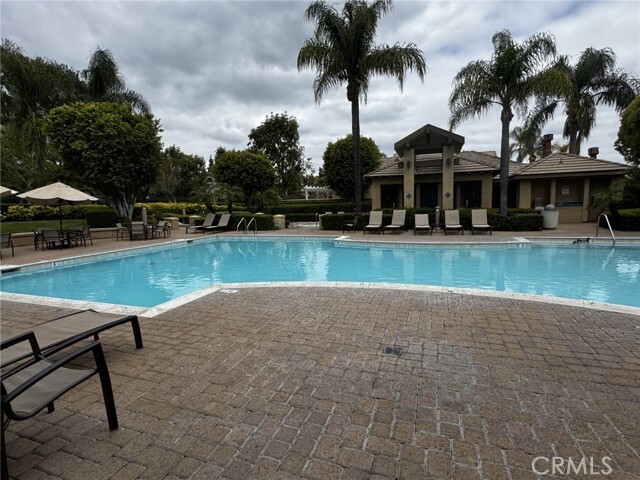 Building Photo - 619 N Jimenez Ln