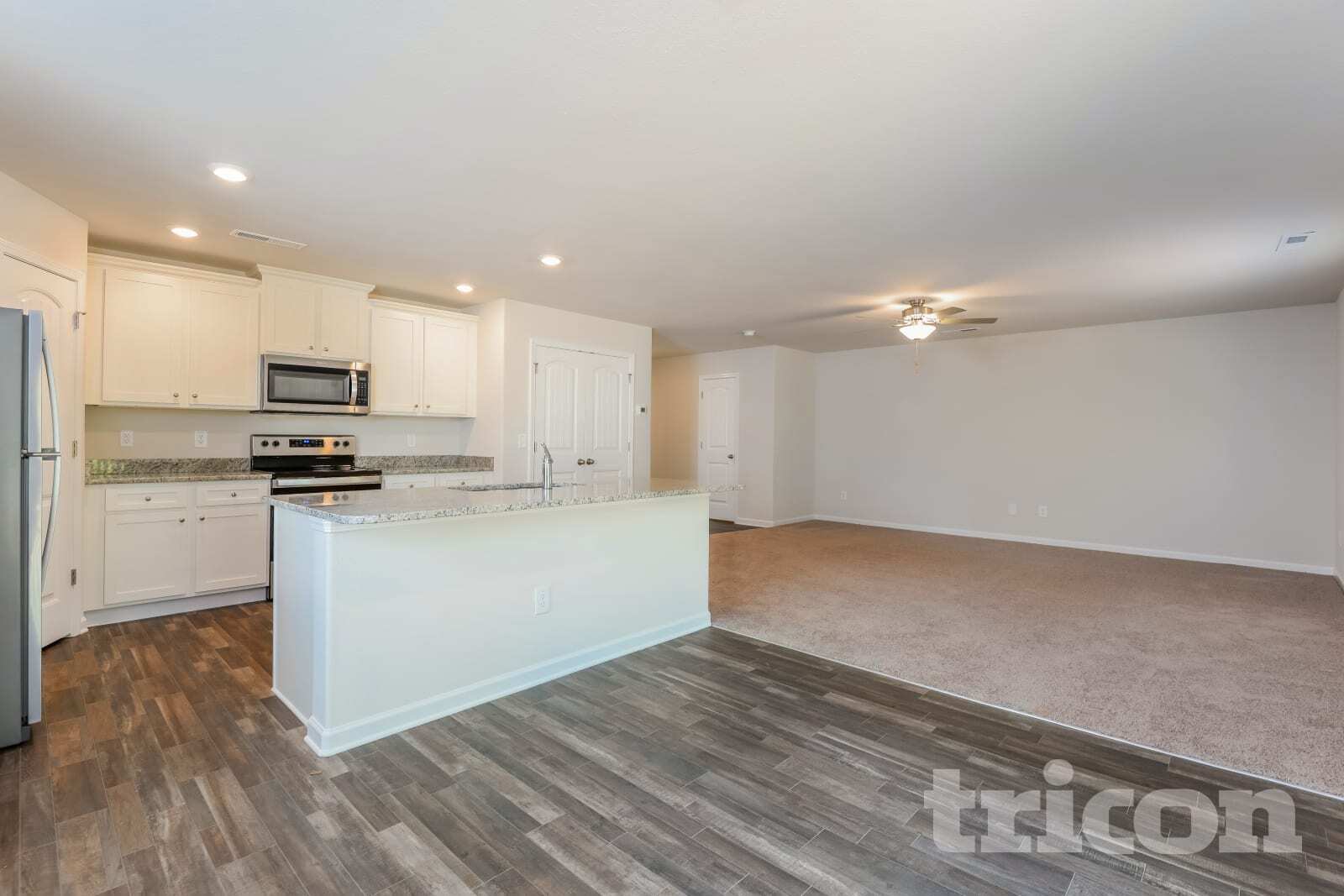 Building Photo - 4615 Hazelburn Dr