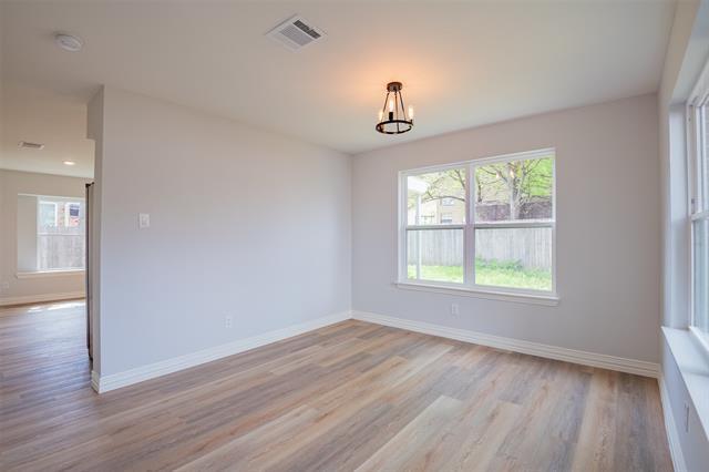 Building Photo - 2318 Bennington Dr