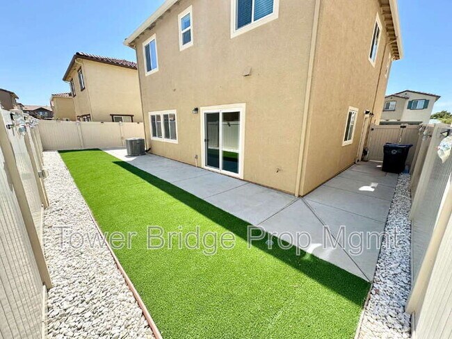 Building Photo - 11789 Plato Way