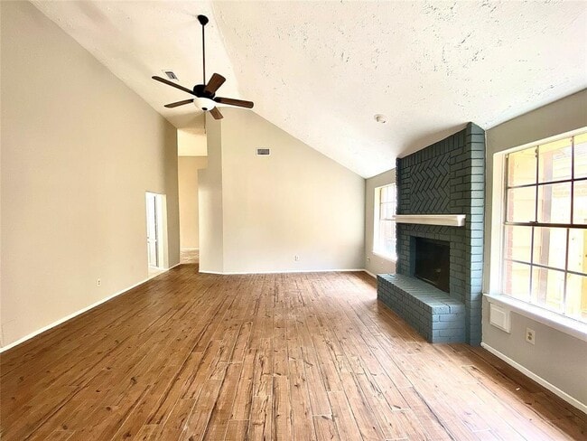 Building Photo - 19539 Cypress Moss Dr