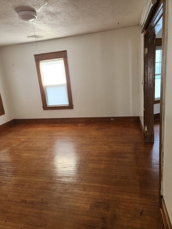 Building Photo - 27 Virginia St