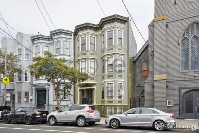Building Photo - 445 14th St