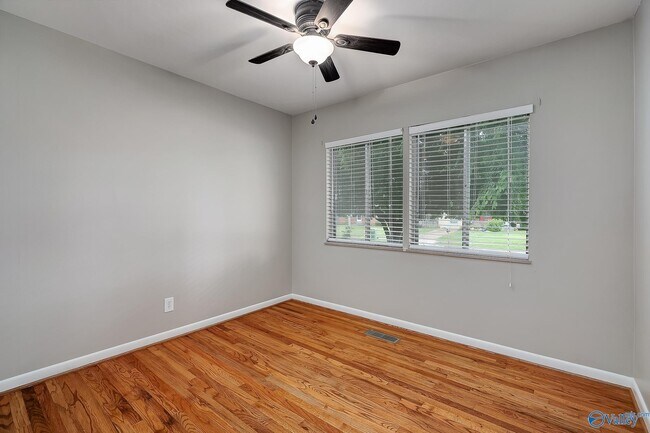 Building Photo - 2906 Morgan St SW