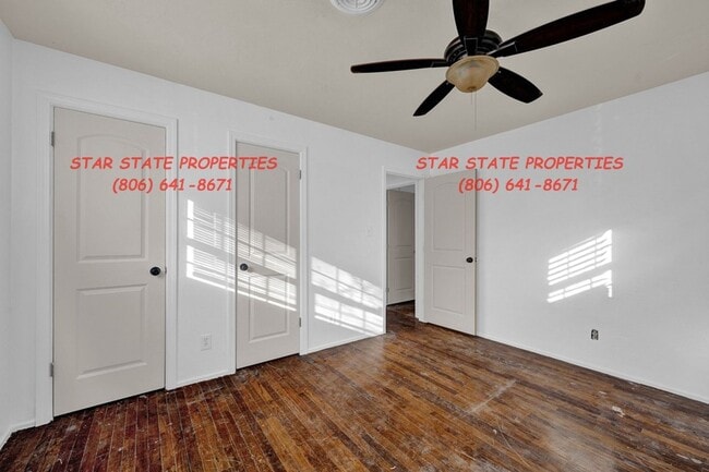 Building Photo - Beautiful 3 bed across from school