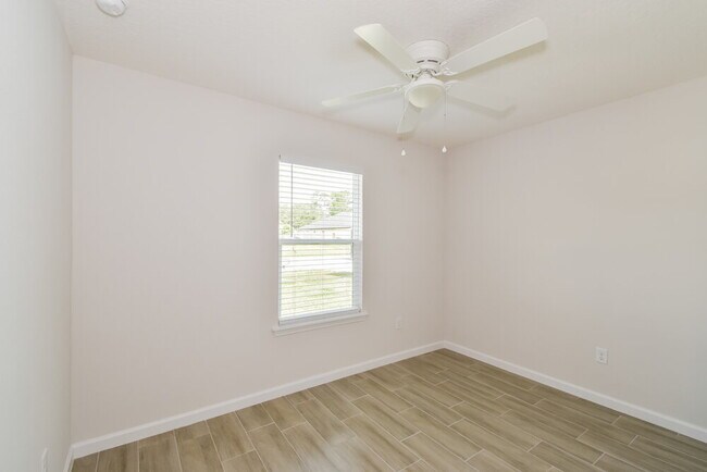 Building Photo - 6087 Patriots Landing Ln