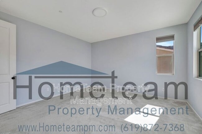 Building Photo - 1111 Calle Deceo