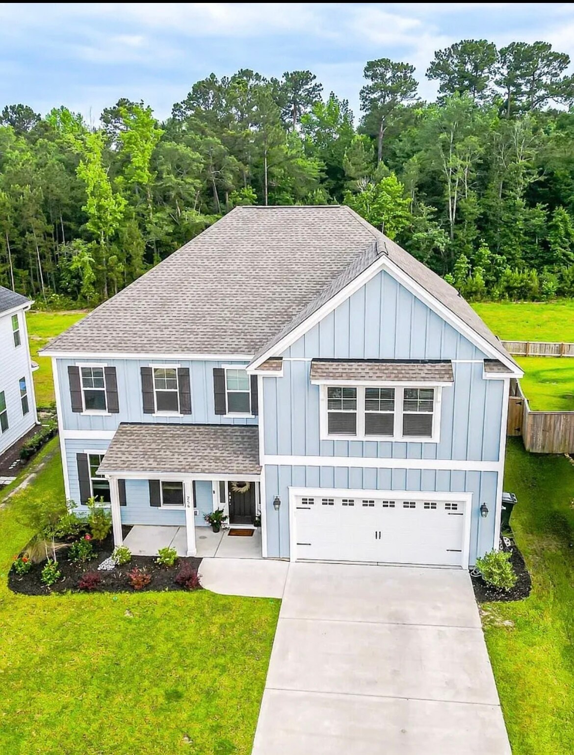 Building Photo - 256 Fiddleback Dr